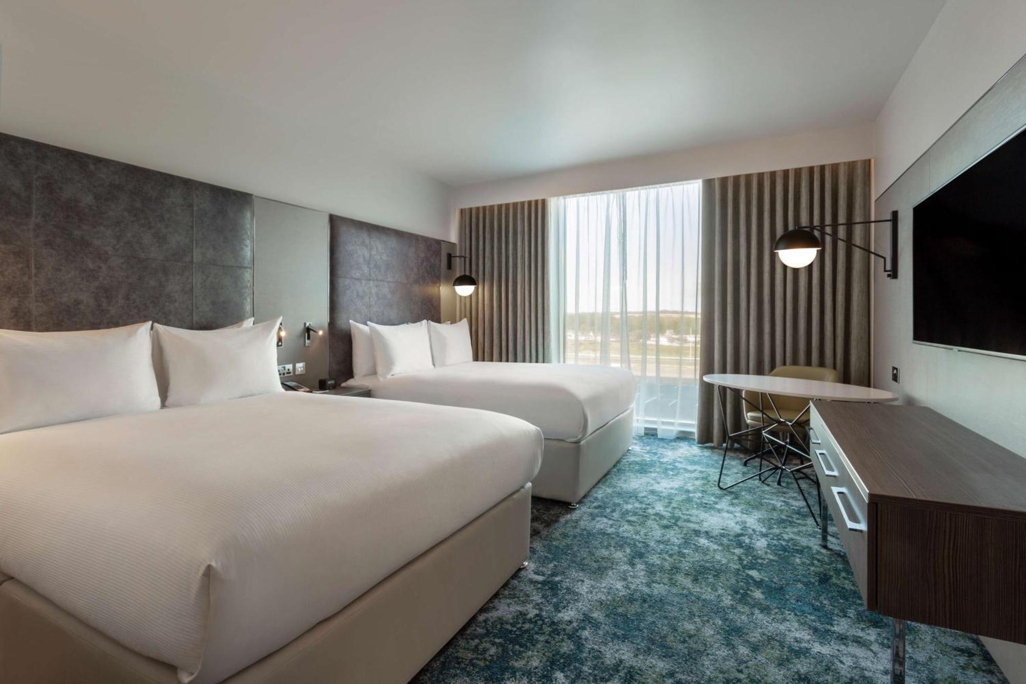 Hilton Aberdeen Teca Esterno foto